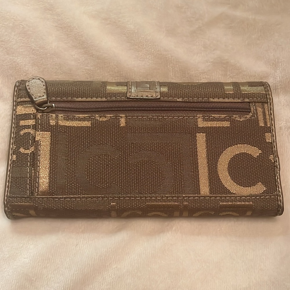Liz Claiborne wallet - Picture 2 of 7